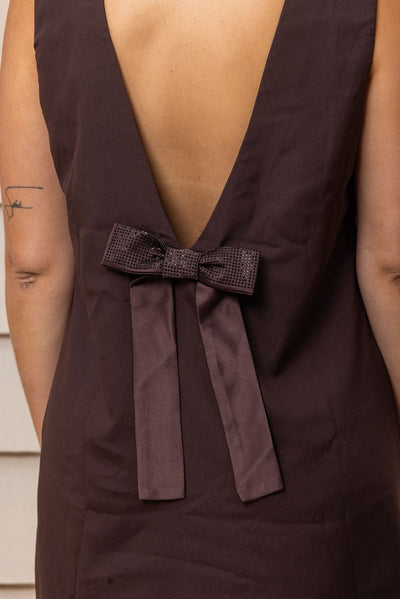 VESTIDO DECOTE COM LAÇO