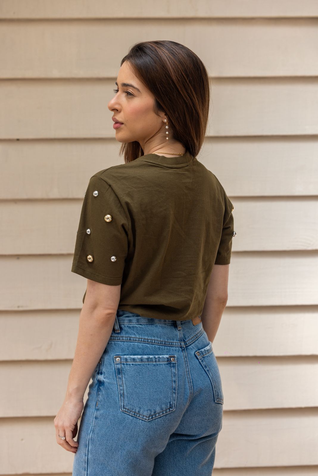 T-SHIRT APLICAÇÕES DE TACHAS