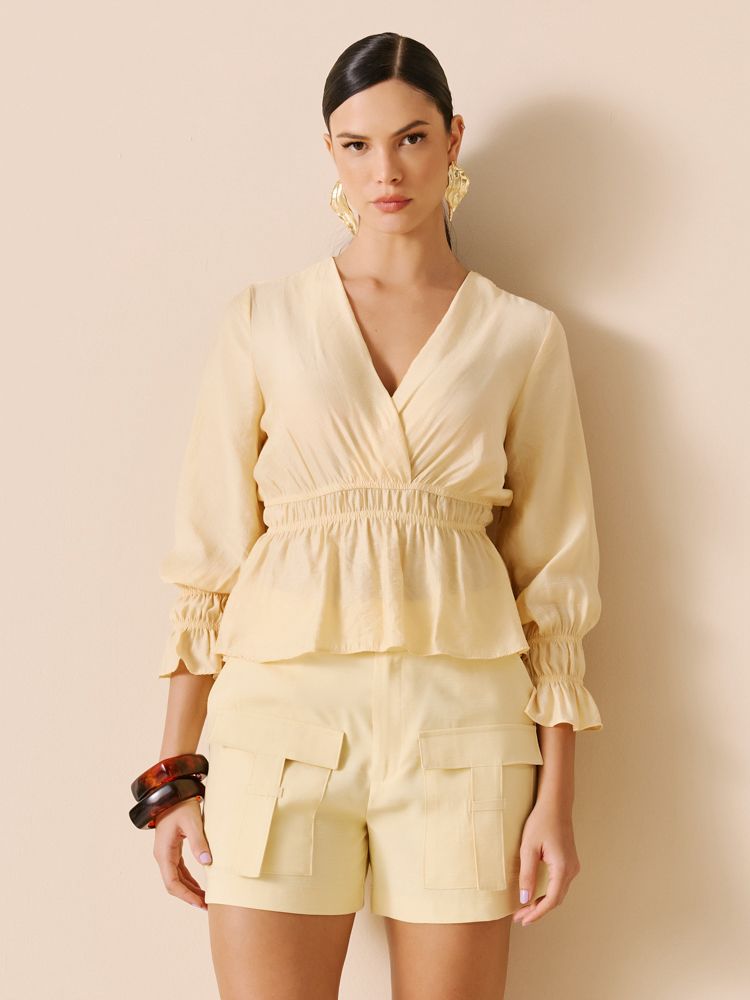 SHORT AMARELO MANTEIGA